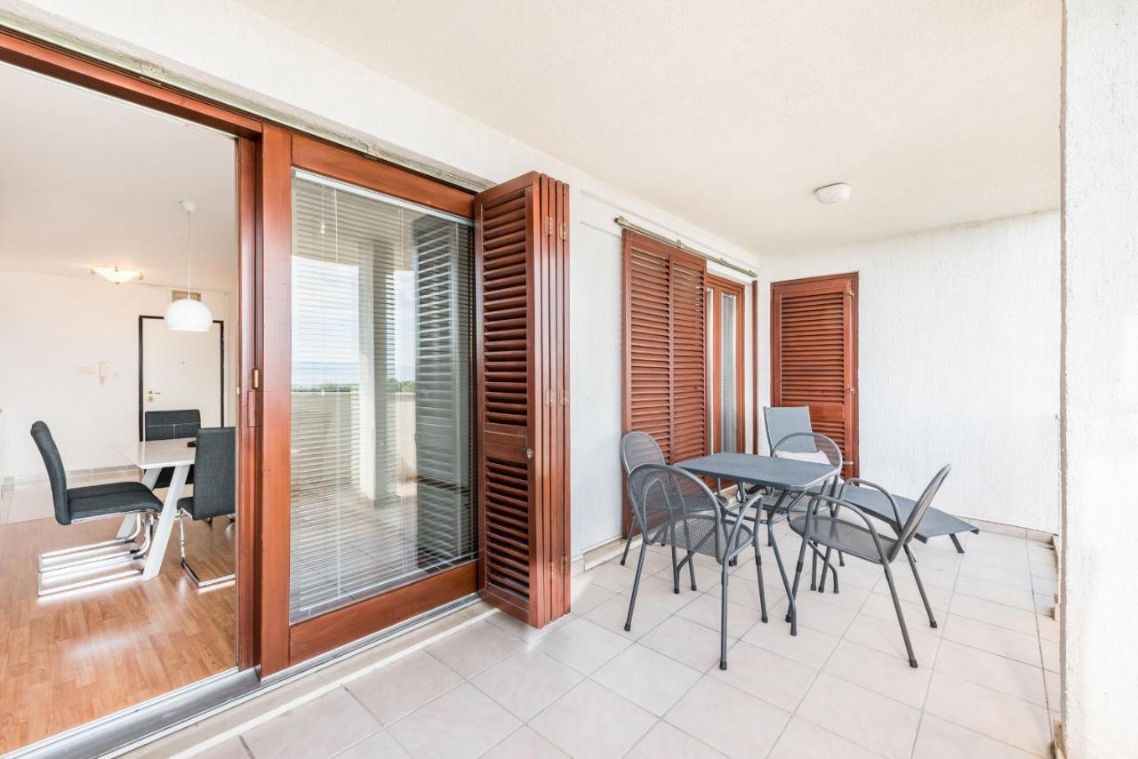 Apartments Mrs Brightside Split Extérieur photo