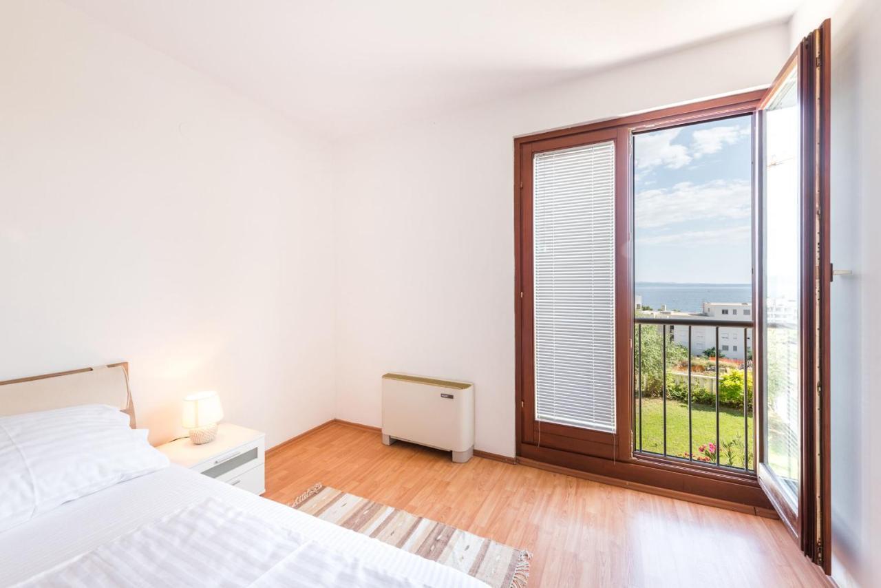 Apartments Mrs Brightside Split Extérieur photo