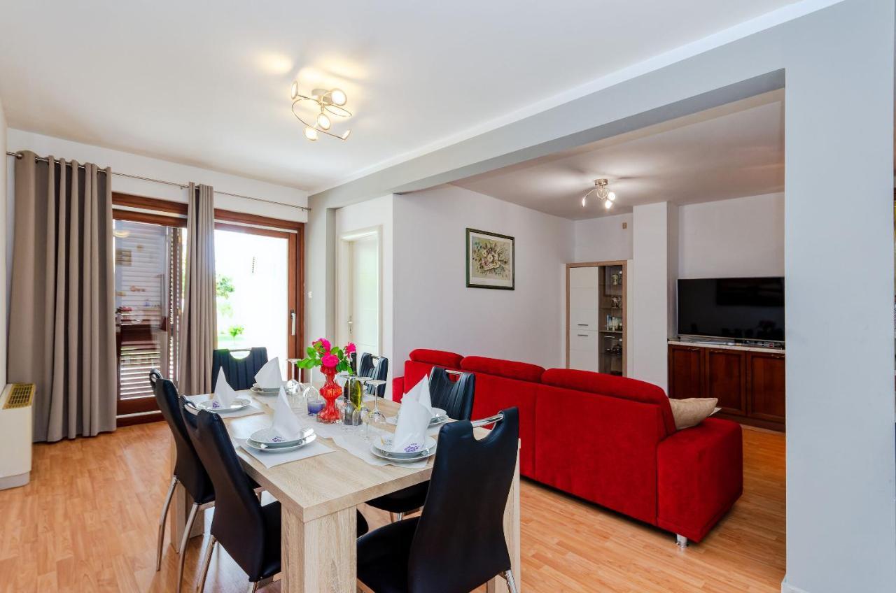 Apartments Mrs Brightside Split Extérieur photo