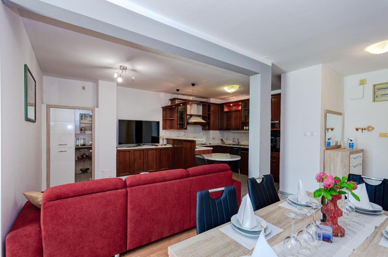 Apartments Mrs Brightside Split Extérieur photo